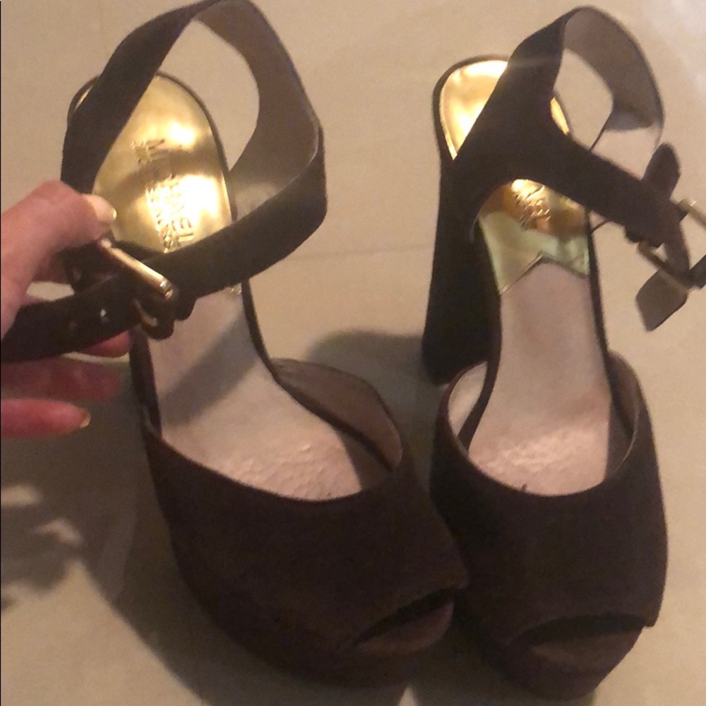 Michael kors platform